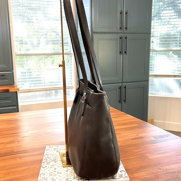 VINTAGE COACH CHELSEA TOTE, BLACK No. 6006 - Picture 5 of 15